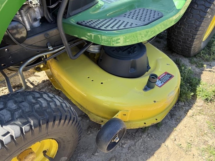 john-deere-d105-image-9