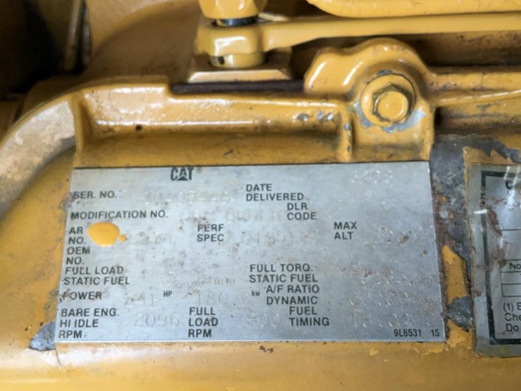 caterpillar-175-kw-image-7