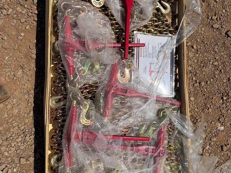 unused-landhonor-9200-lbs-ratchet-binders-&-g70-chains-image-1
