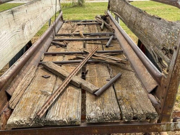 portable-livestock-loading-chute-image-4