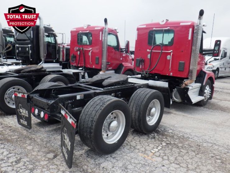 2023-kenworth-t680-image-9