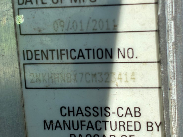 2012-kenworth-t370-image-22