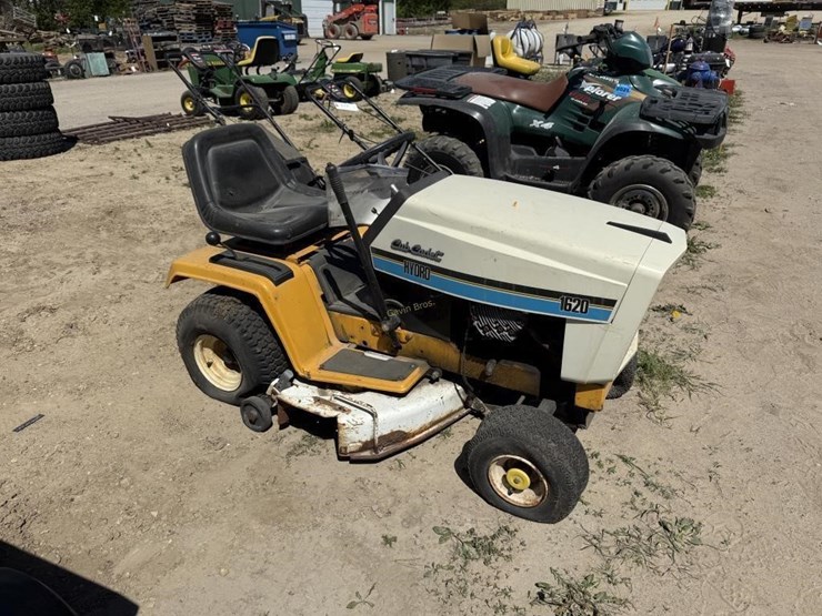 cub-cadet-1620-image-4