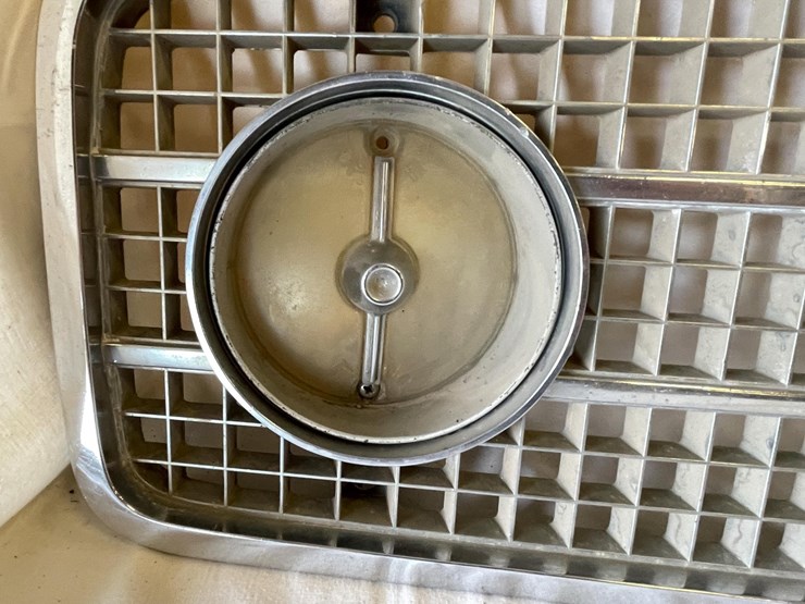#5363-•-chevrolet-chevelle-laguna-grille-(las-cruces,-nm)-image-3