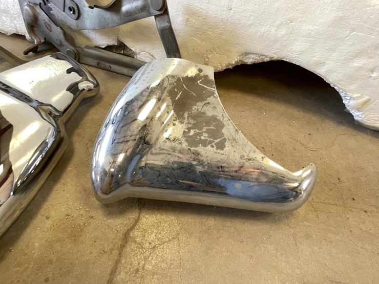 #5397-•-lot-of-vintage-auto-parts-(las-cruces,-nm)-image-2