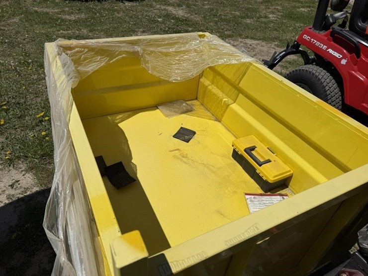 new-crawler-dumper-utility-vehicle-image-6