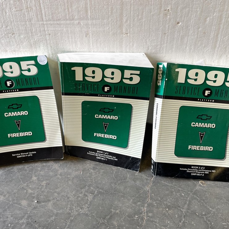 #5407 • 1995 Camaro Firebird Manuals (Las Cruces, NM)