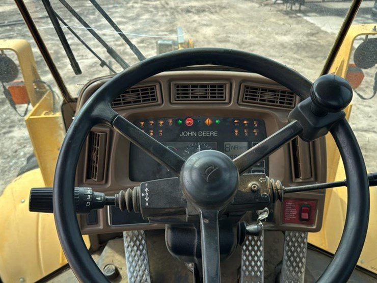 2001-john-deere-444h-image-41