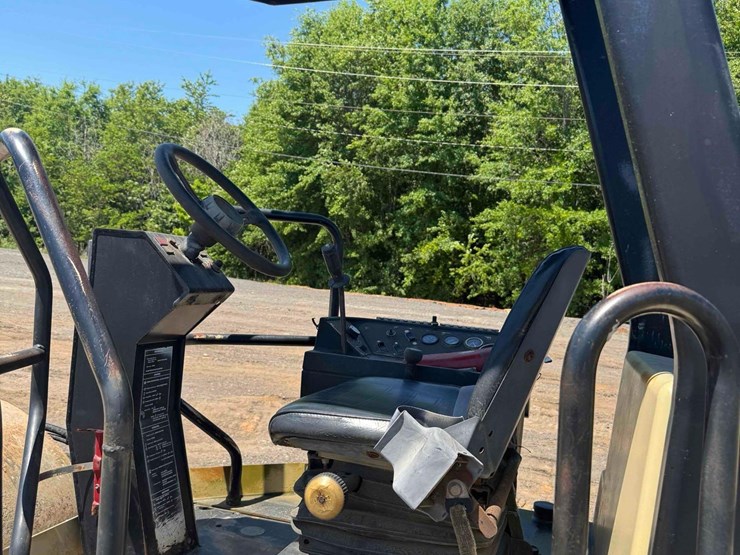 1999-ingersoll-rand-sd070d-pro-pac-66in-smooth-drum-roller-image-15