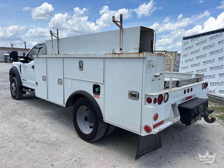 2019-ford-f550-image-4
