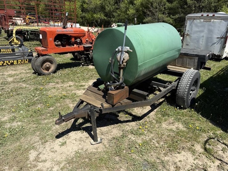 fuel-barrel-trailer-&-pump-image-1