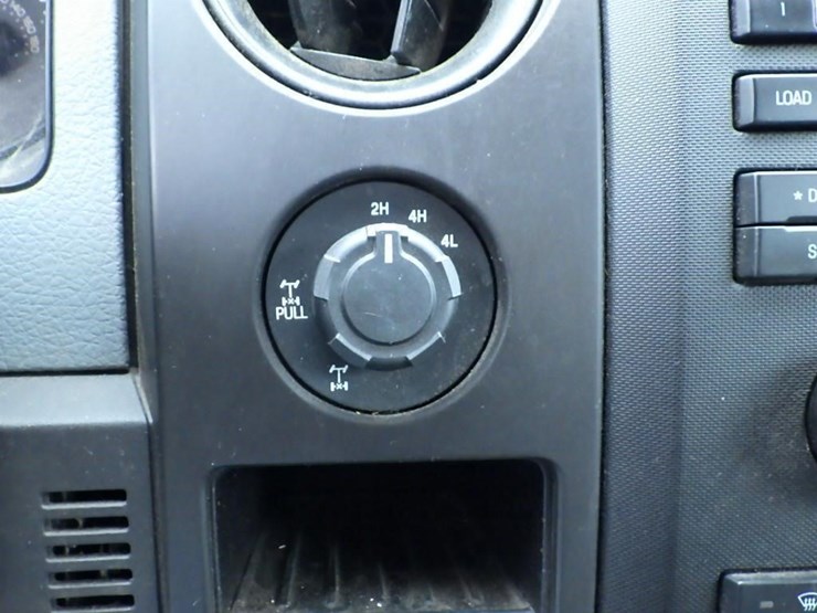 2013-ford-f150-image-37