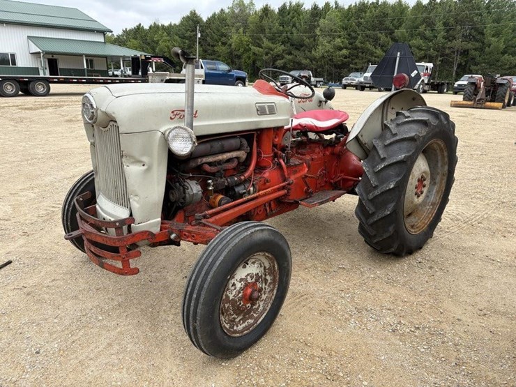 ford-800-image-1