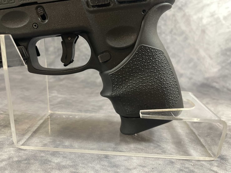 #10293-•-taurus-g2c-compact-40-s&w-pistol,-sn:-ada833873-image-8