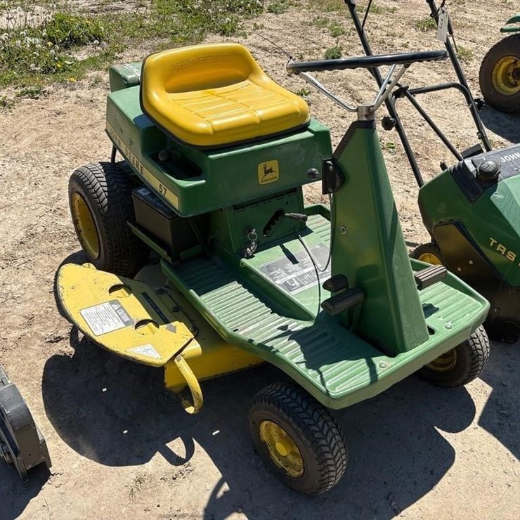 JOHN DEERE 57
