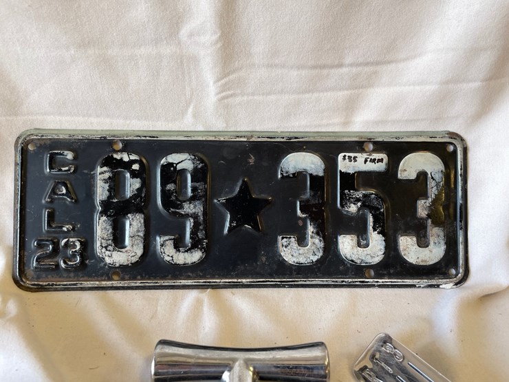 #5396-•-lot-of-vintage-auto-parts-(las-cruces,-nm)-image-2