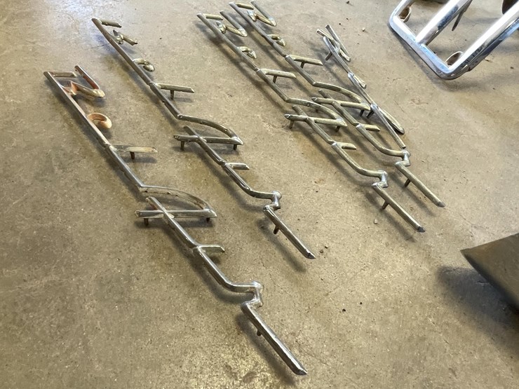 #5397-•-lot-of-vintage-auto-parts-(las-cruces,-nm)-image-10
