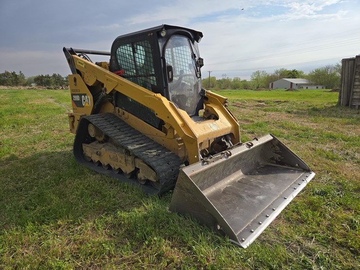 2018-caterpillar-299d2-image-2