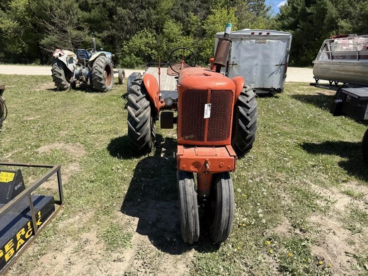 allis-chalmers-wc-tractor---as-is-image-2
