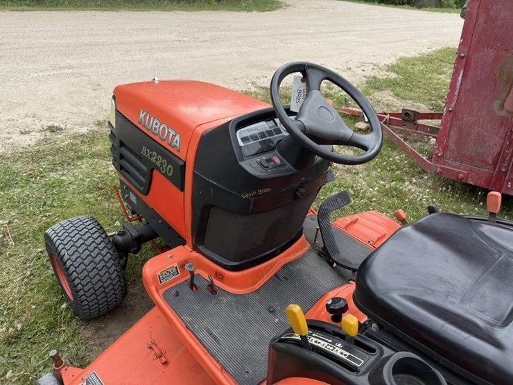 kubota-bx2230-image-8