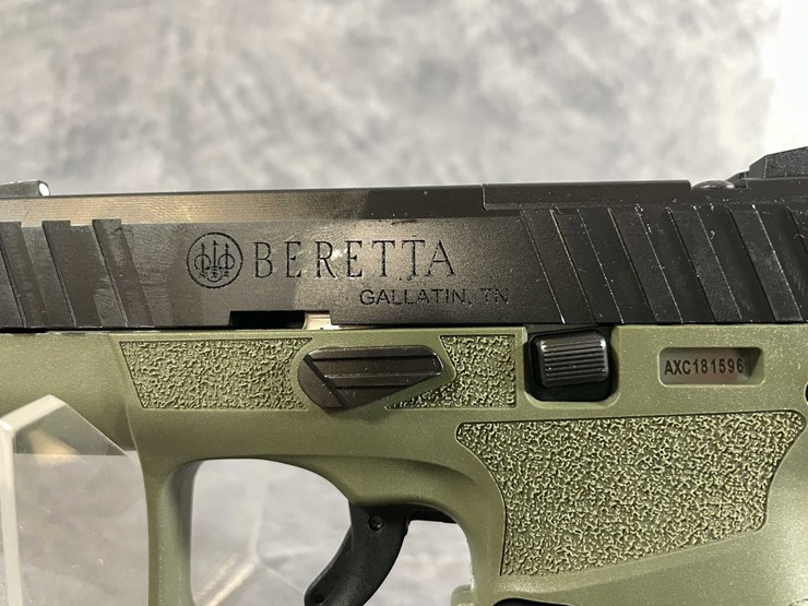 #10289-•-beretta-apx-a1-carry-9mm-luger-pistol,-sn:-axc181596-image-11