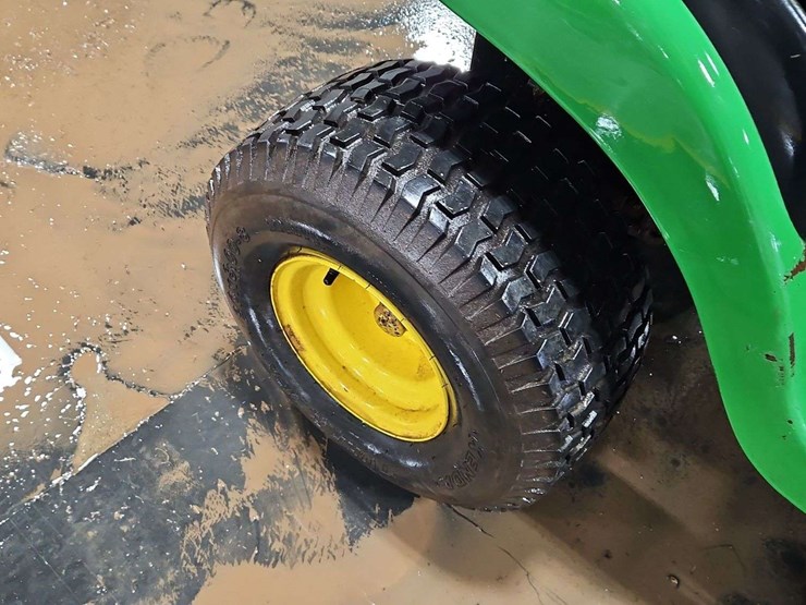 john-deere-d120-image-6