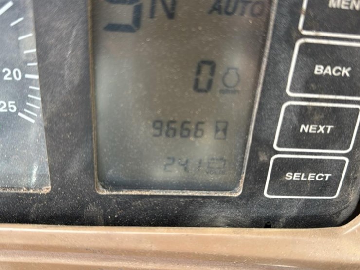 2001-john-deere-444h-image-42