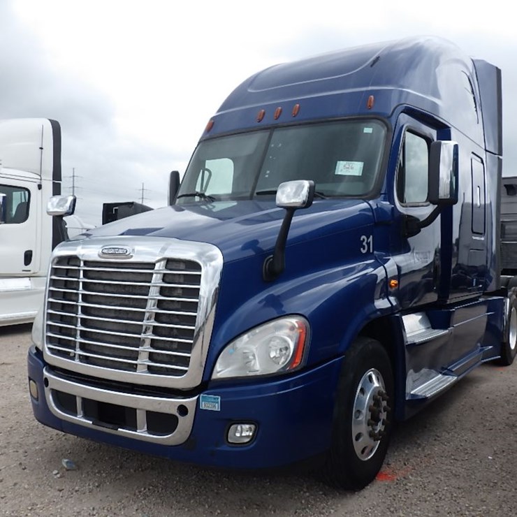 2018 FREIGHTLINER CASCADIA 125