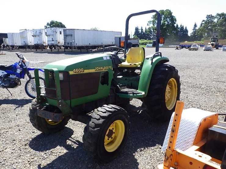 john-deere-4600-image-1
