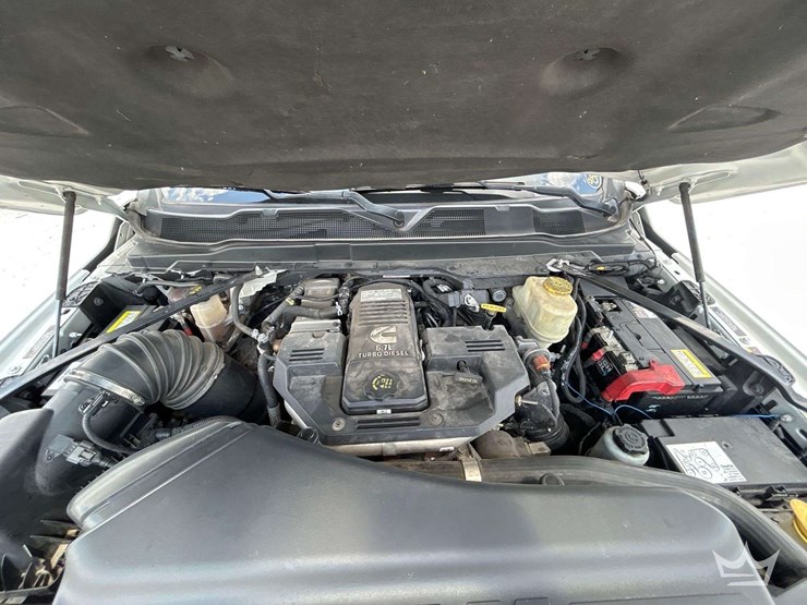 2022-ram-5500-chassis-20ft.-rollback-truck-image-7