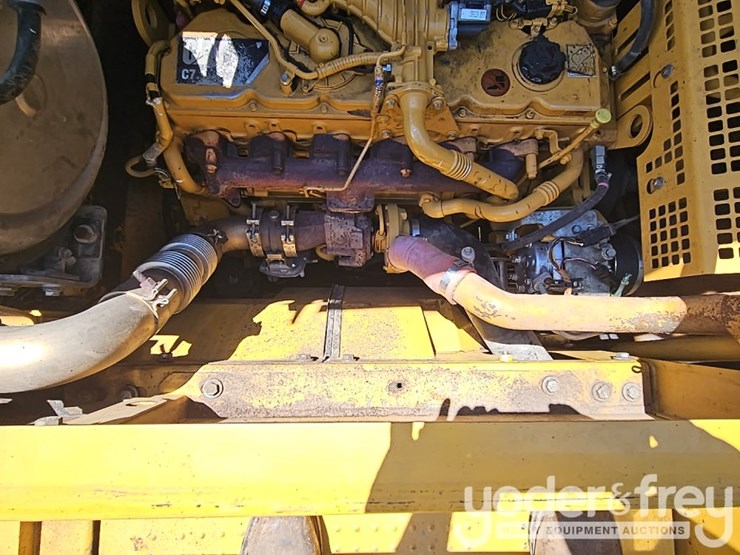 2016-caterpillar-323fl-image-20