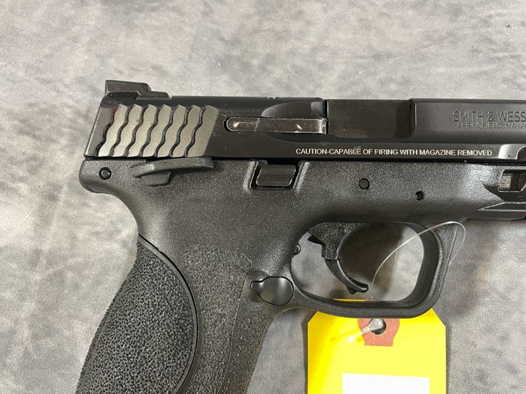 #10301-•-smith-&-wesson-m-&-p-2.0-9mm-luger-pistol,-sn:-njc4423-image-4