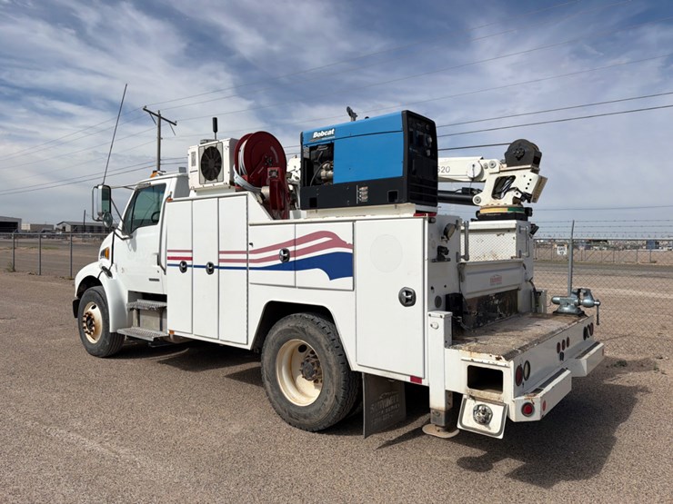 2009-sterling-acterra-image-10