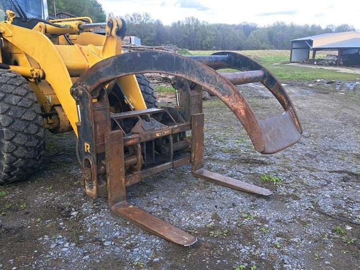 caterpillar-928g-image-27