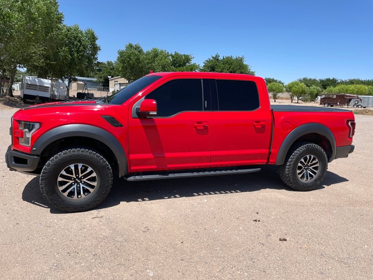 2019-ford-f150-image-1