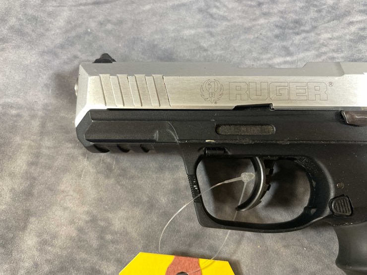 #10294-•-ruger-sr22-22-lr-pistol,-sn:-361-71180-image-6