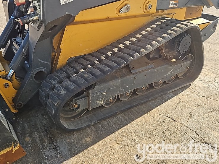 2024-deere-333g-image-19