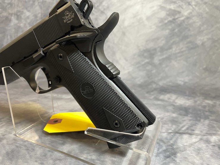 #10328-•-rock-island-model-1911-45-auto-pistol,-sn:-ria2026885-image-10
