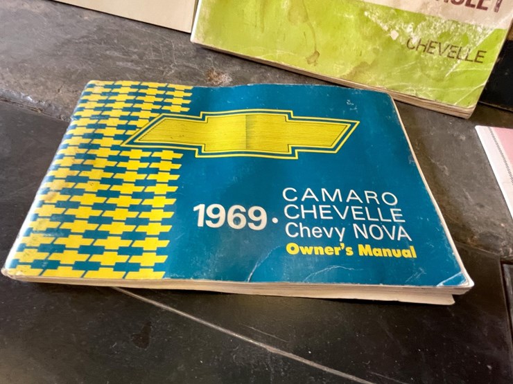 #5411-•-vintage-ford,-gm,-and-chevrolet-owner's-manuals-(las-cruces,-nm)-image-7