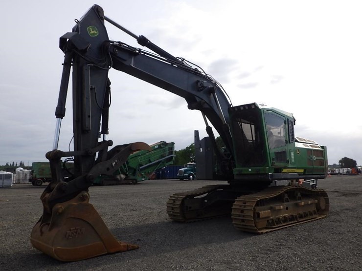 2017-deere-3754g-image-1