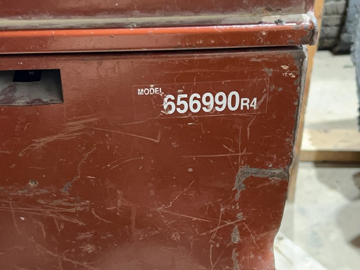 job-box-image-4