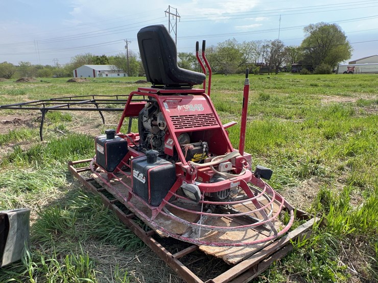 allen-msp445-riding-power-trowel-image-4