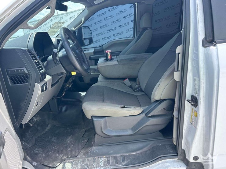 2019-ford-f150-image-12