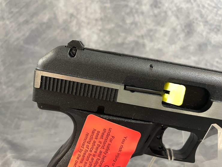 #10288-•-hi-point-cf380-380-auto-pistol,-sn:-p8203728-image-4