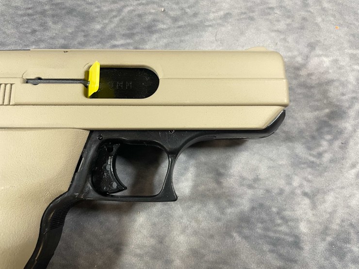 #10320-•-hi-point-c9-9mm-luger-pistol,-sn:-10169654-image-3