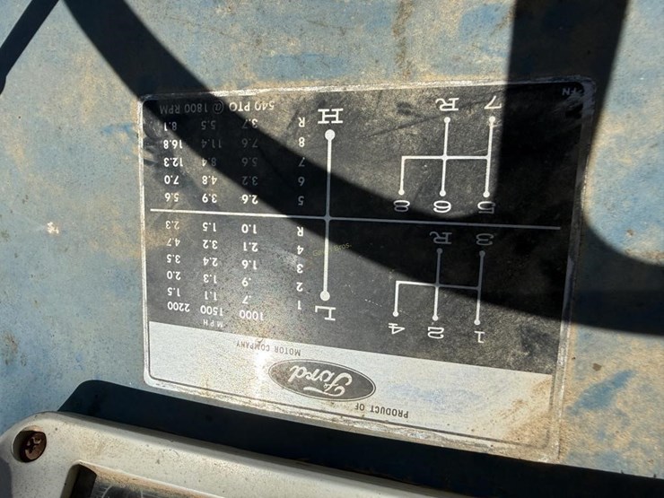 ford-4000-image-12