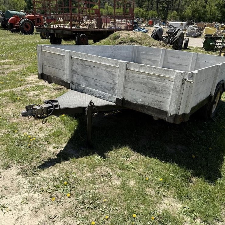 118" x 8' Trailer