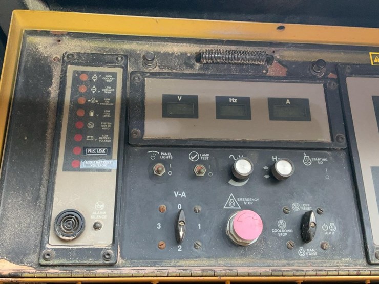 caterpillar-175-kw-image-27
