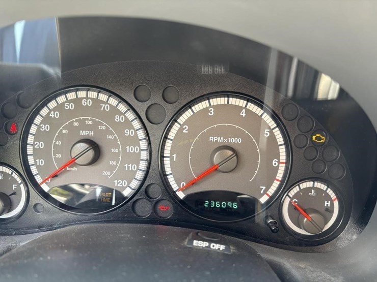2006-jeep-liberty-image-9