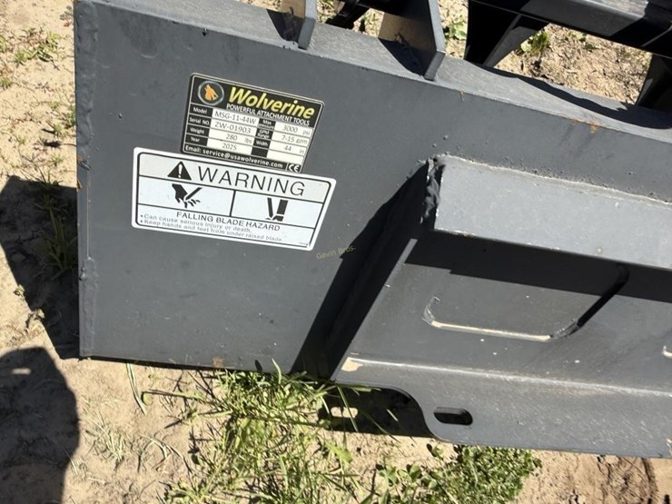 wolverine-mini-skidsteer-grapple-bucket-image-5